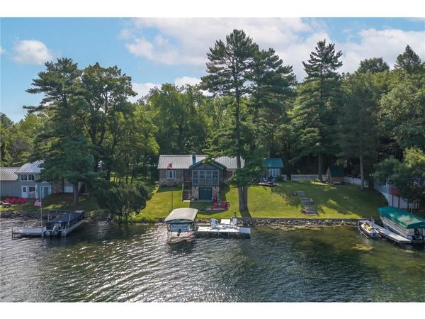 1351 Hungerford Point, Saint Croix Falls, WI 54024
