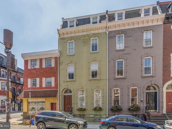 2302 SPRUCE STREET, Unit 3, PHILADELPHIA, PA 19103