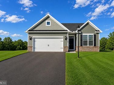 25 TANAGER COURT, Unit C14, GETTYSBURG, PA 17325