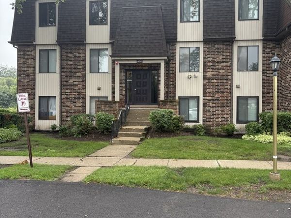 835 Waterview Circle , Unit 5, Vernon Hills, IL 60061