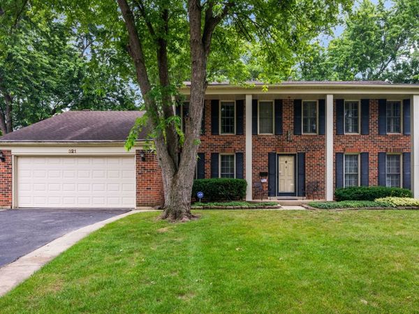 321 Ambleside Drive , Roselle, IL 60172