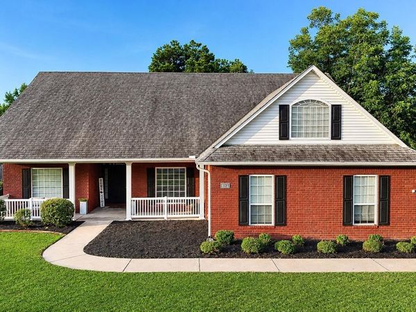 1012 W Holland, White Hall, AR 71602