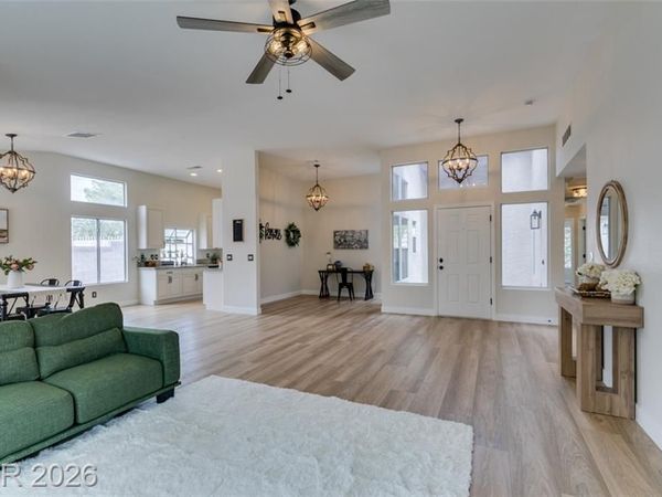 2052 Angel Falls Drive, Henderson, NV 89074