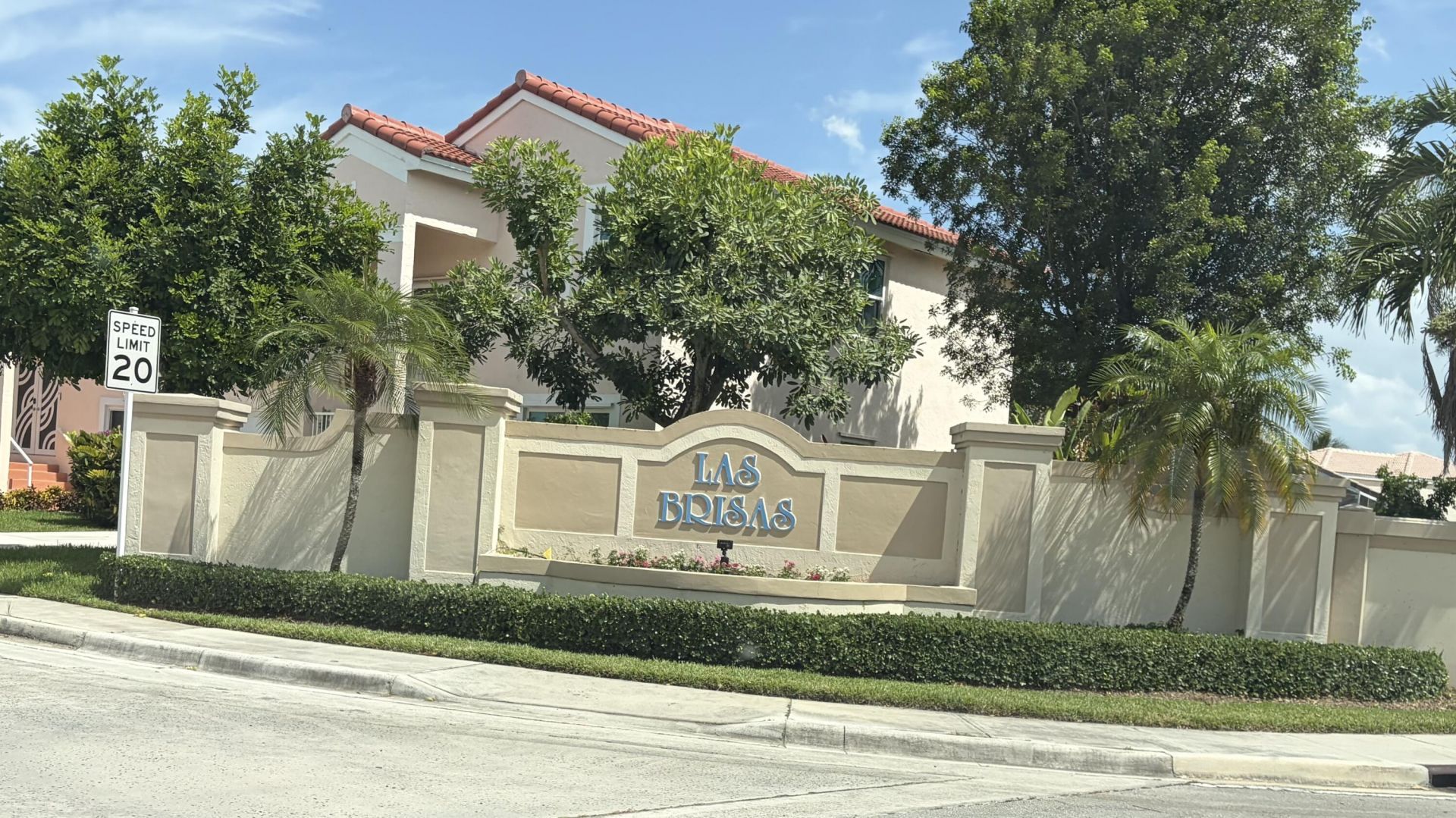 3130 Sunset Circle, Margate, FL 33063 Photo