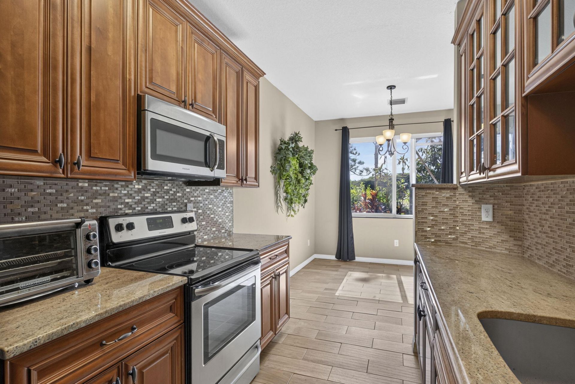 333 River Bluff Lane, Royal Palm Beach, FL 33411 Photo