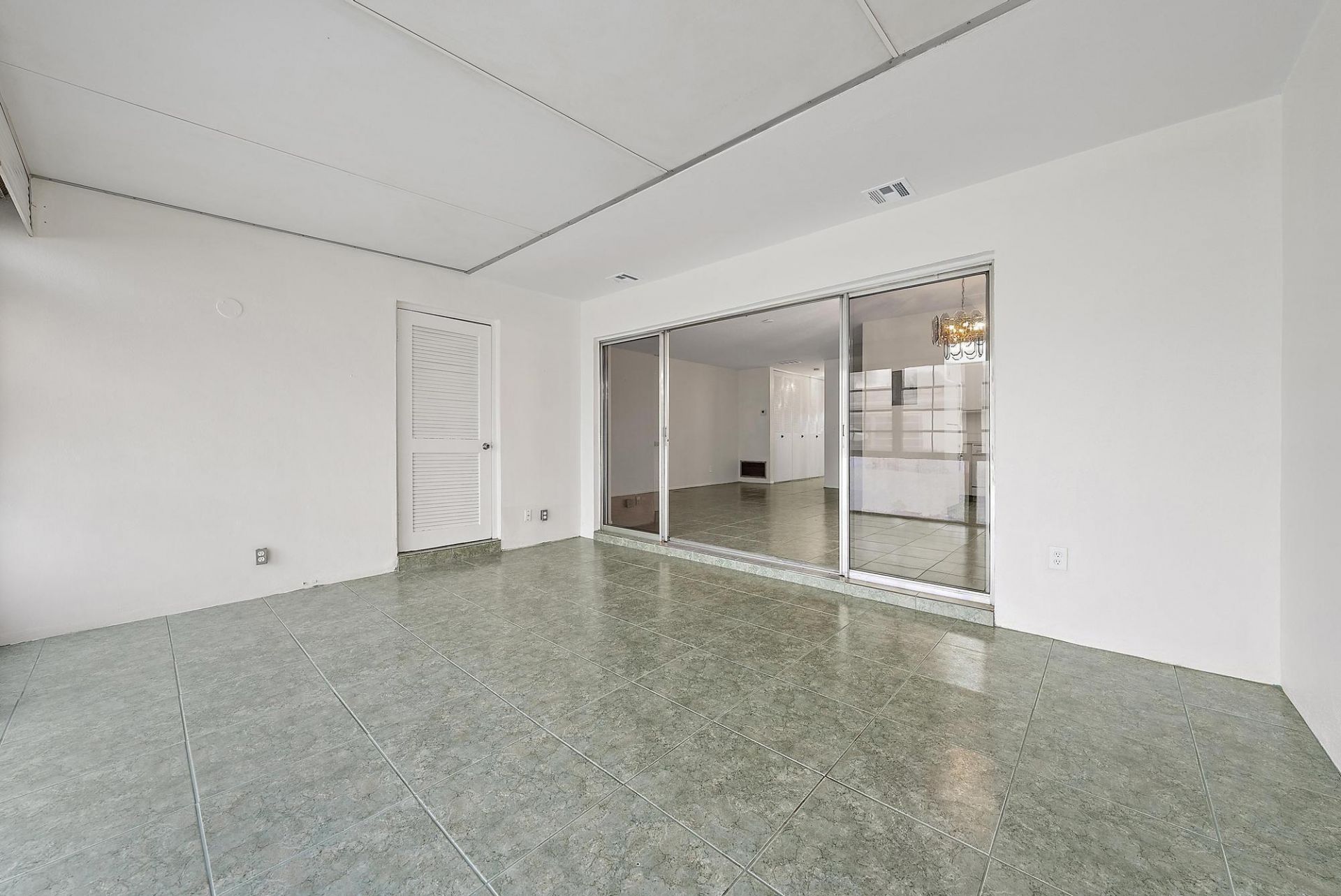 2638 Gately Drive E, Unit 45, West Palm Beach, FL 33415 Photo