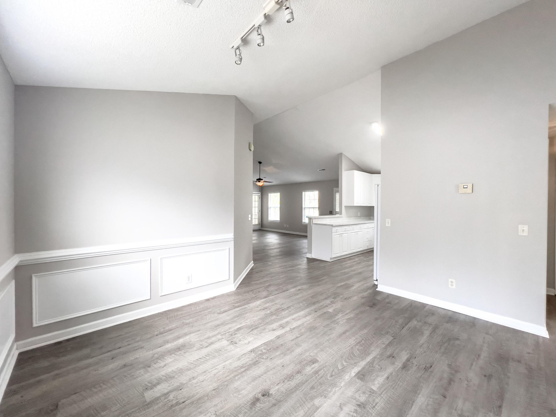 307 Sunburst Way Photo 10