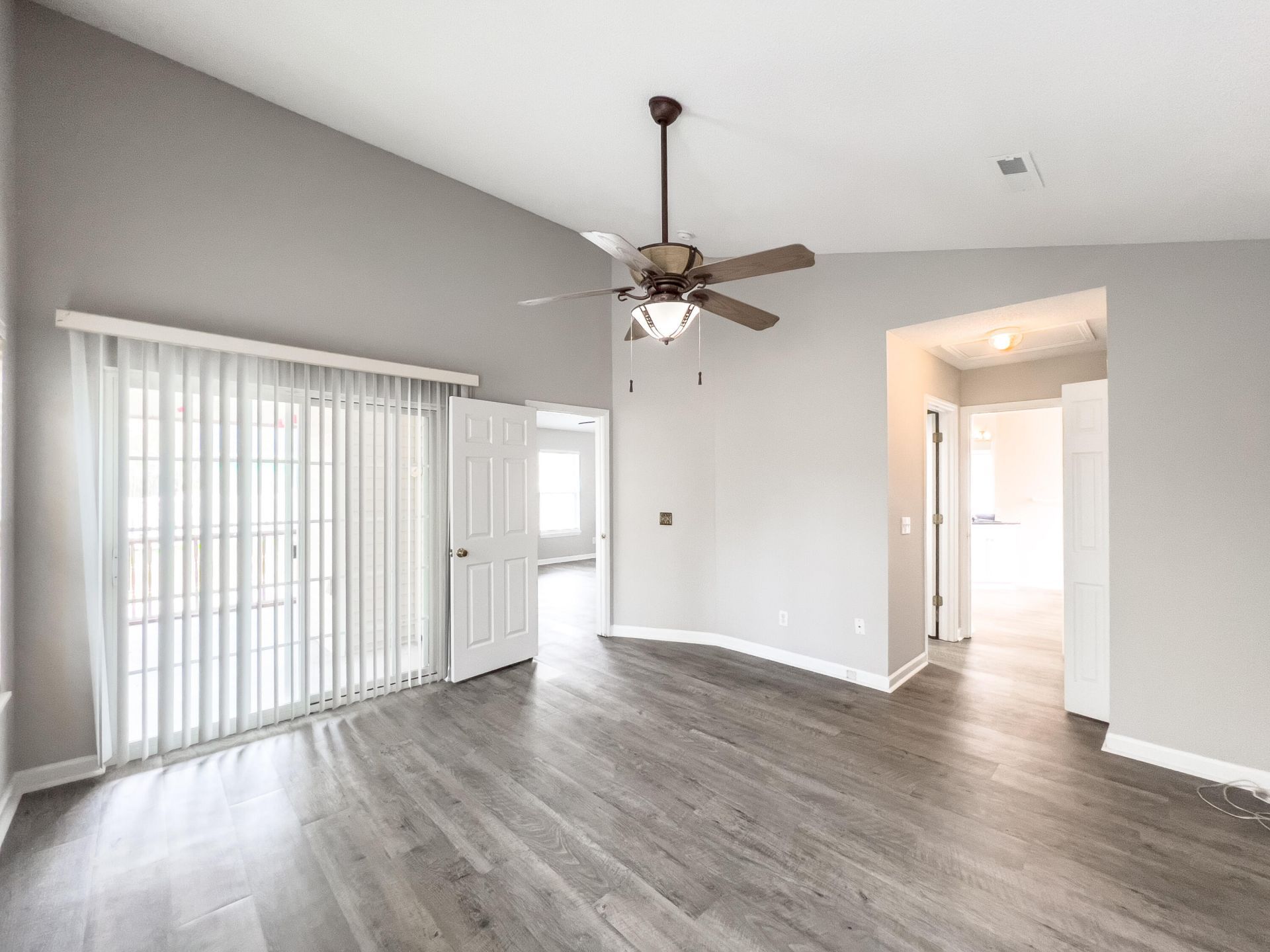 307 Sunburst Way Photo 15