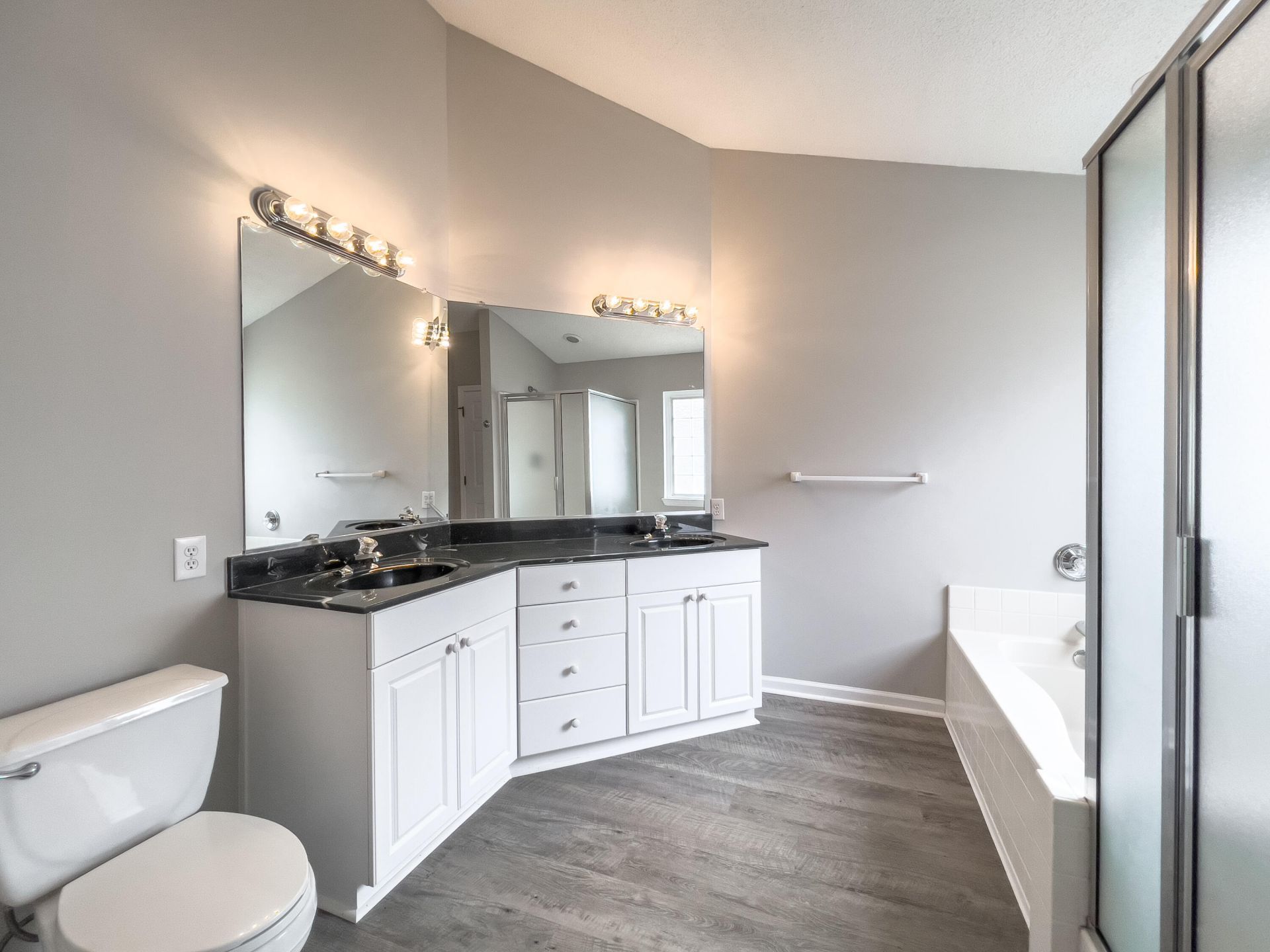 307 Sunburst Way Photo 16