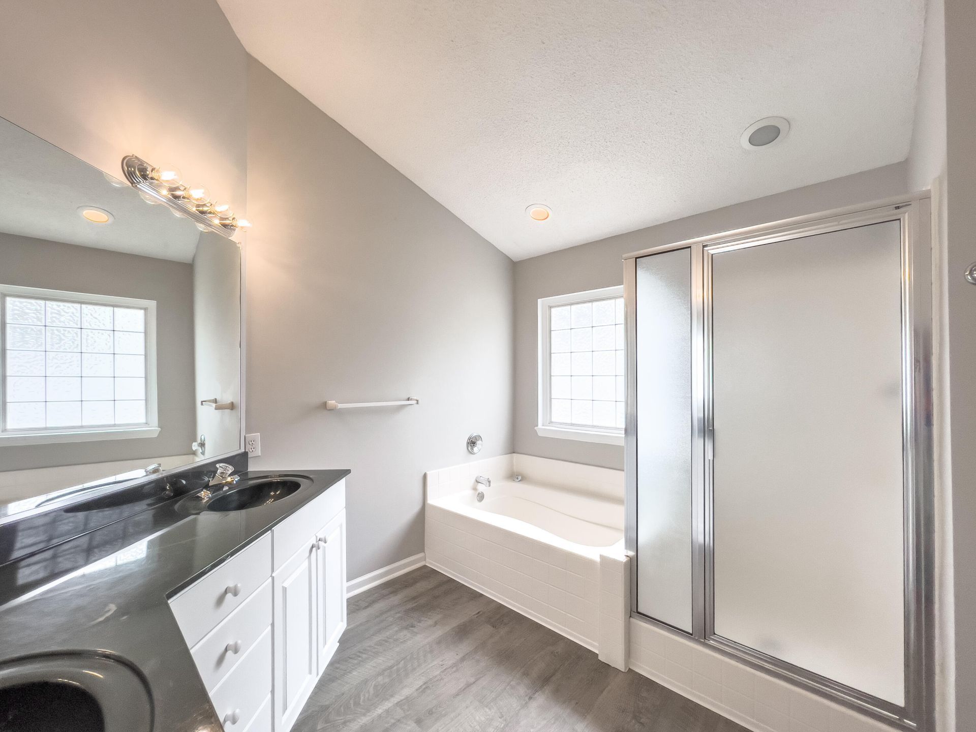 307 Sunburst Way Photo 17