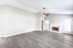 307 Sunburst Way photo 4