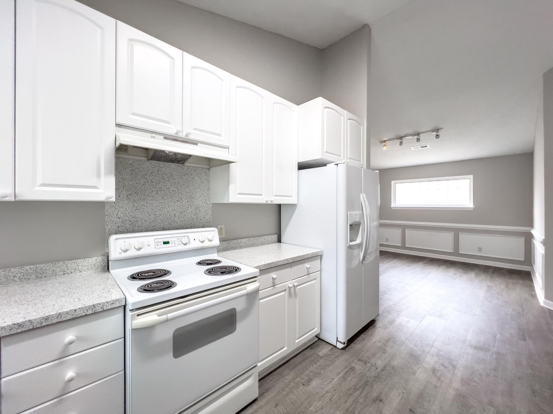 307 Sunburst Way Photo 8