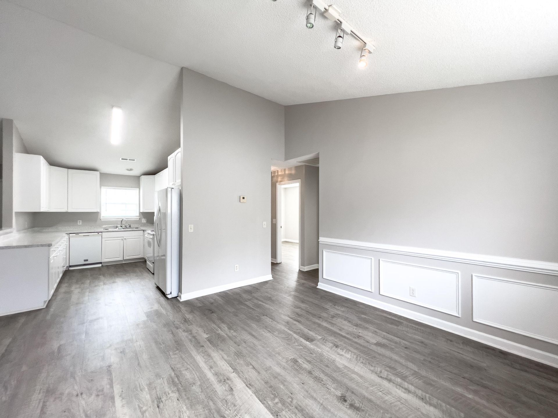 307 Sunburst Way Photo 9