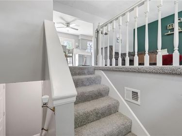 104 SW Gladstone Drive, Blue Springs, MO 64014