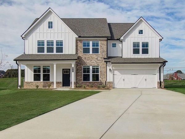 729 Dunlake Way, Locust Grove, GA 30248
