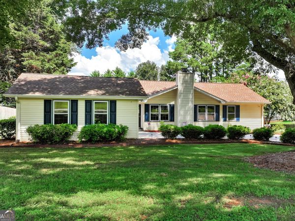 5658 Raintree Trace, Oakwood, GA 30566