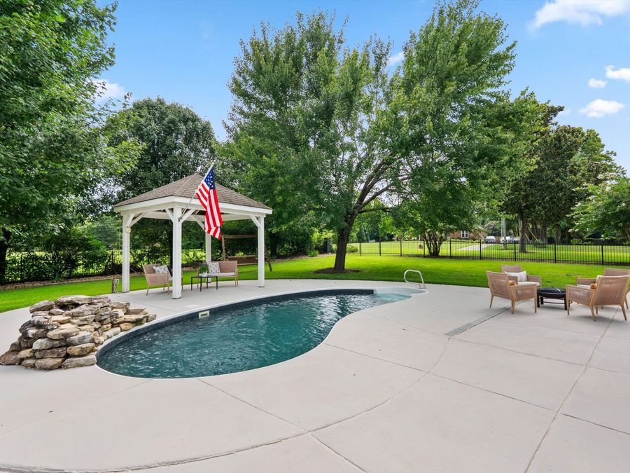 Property Image 60