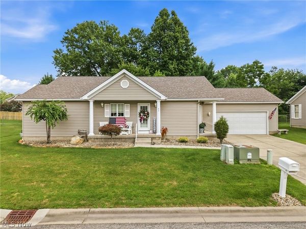 603 S Raccoon Road , Unit 43, Austintown, OH 44515