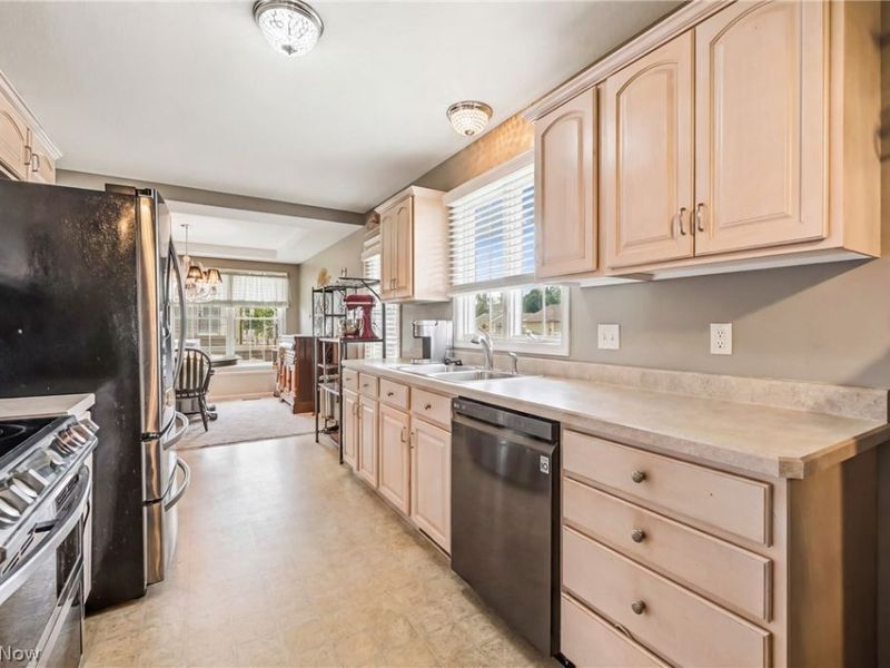 603 S Raccoon Road, Unit 43, Austintown, OH 44515 Photo 8