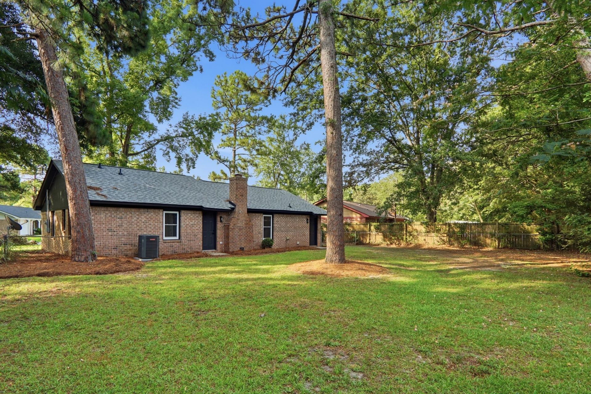 9789 Peatwood Drive Photo 32