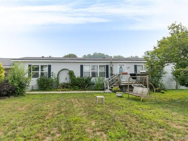 6721 Senate St #406 , Van Buren Twp, MI 48111