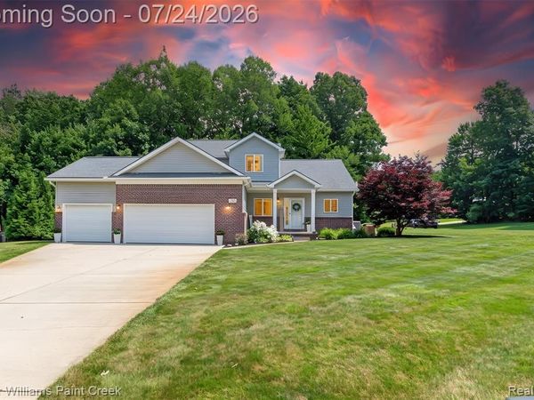 508 Forest Hill Dr Drive , Oxford Vlg, MI 48371