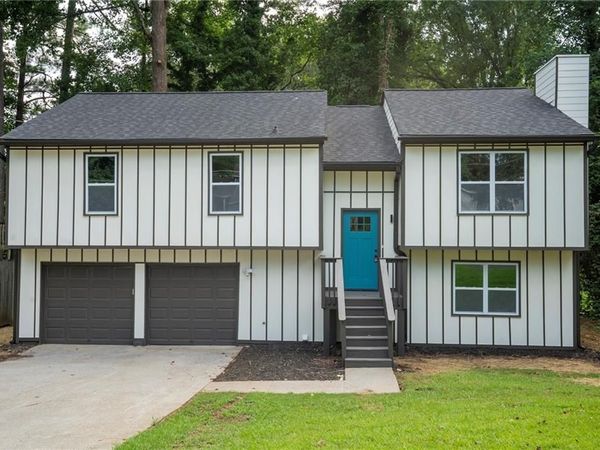 4318 Buckingham Place , Duluth, GA 30096