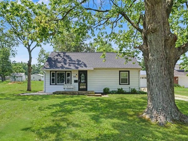 346 E Fulton Street , Paxton, IL 60957