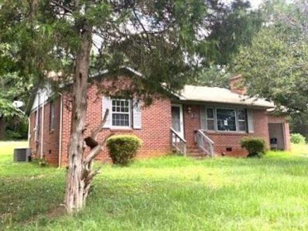 164 Lynch Street , Rutherfordton, NC 28139