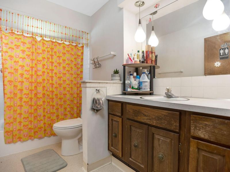 1616 Sienna Lane N, Columbus, OH 43229 Photo 19