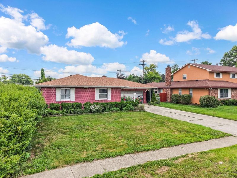 1616 Sienna Lane N, Columbus, OH 43229 Photo 3