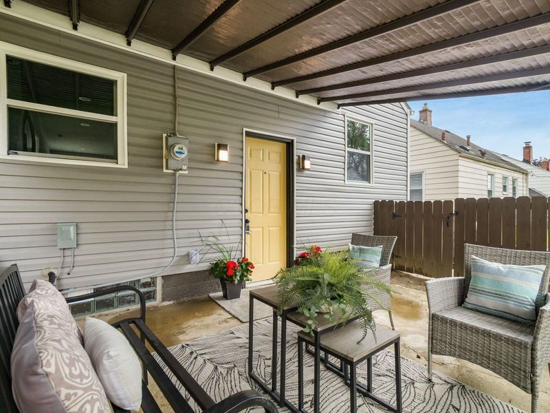 2451 Joyce Avenue, Columbus, OH 43211 Photo 20