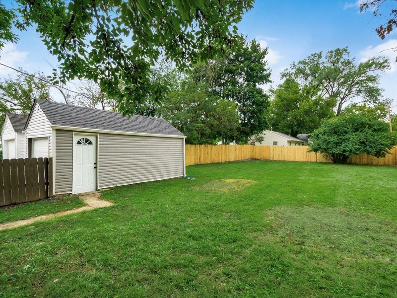 2451 Joyce Avenue, Columbus, OH 43211 Photo 21