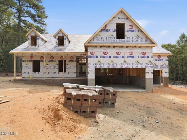 135 Hidden Pines Way , West End, NC 27376