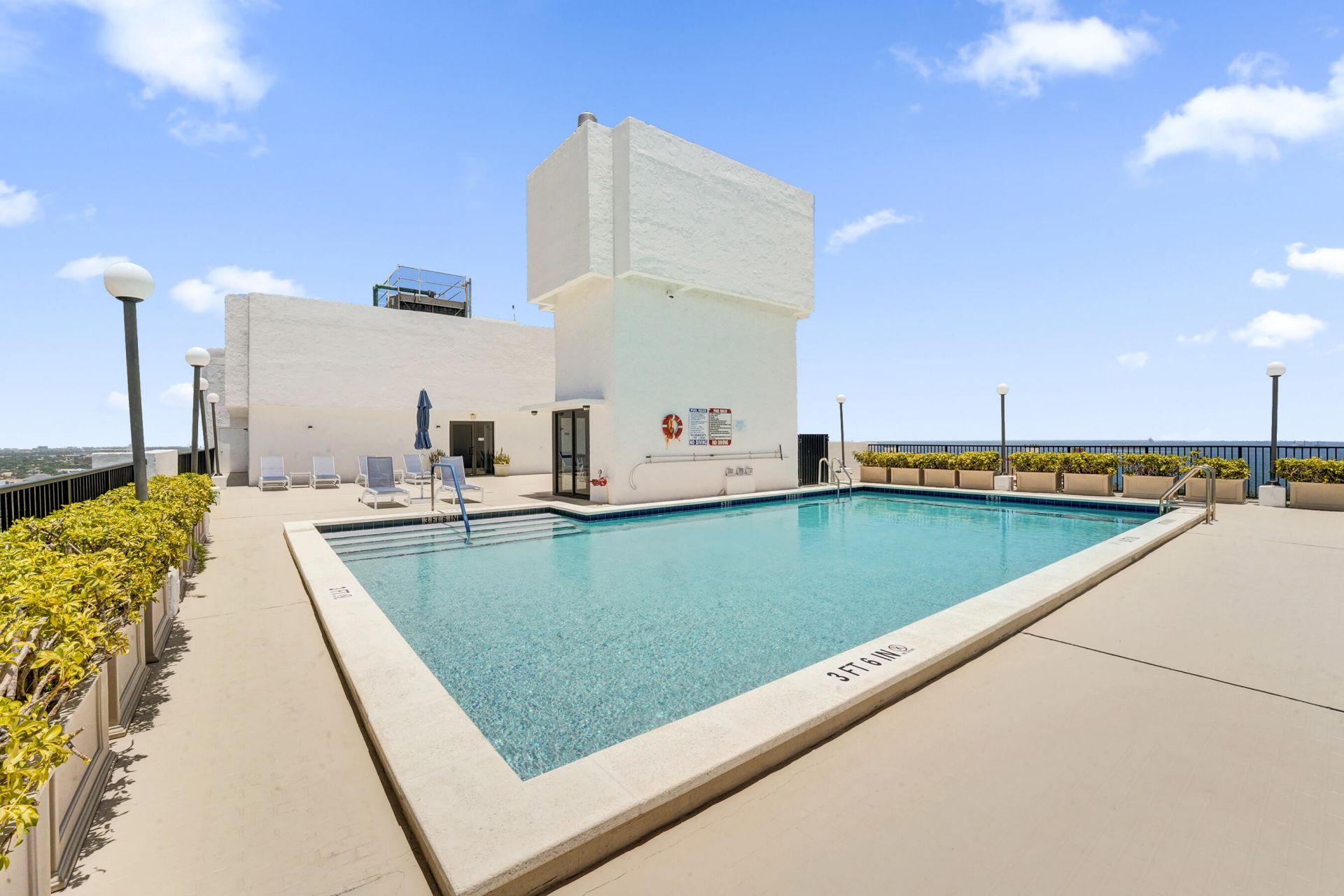 936 Intracoastal Drive, Unit 10e, Fort Lauderdale, FL 33304 Photo