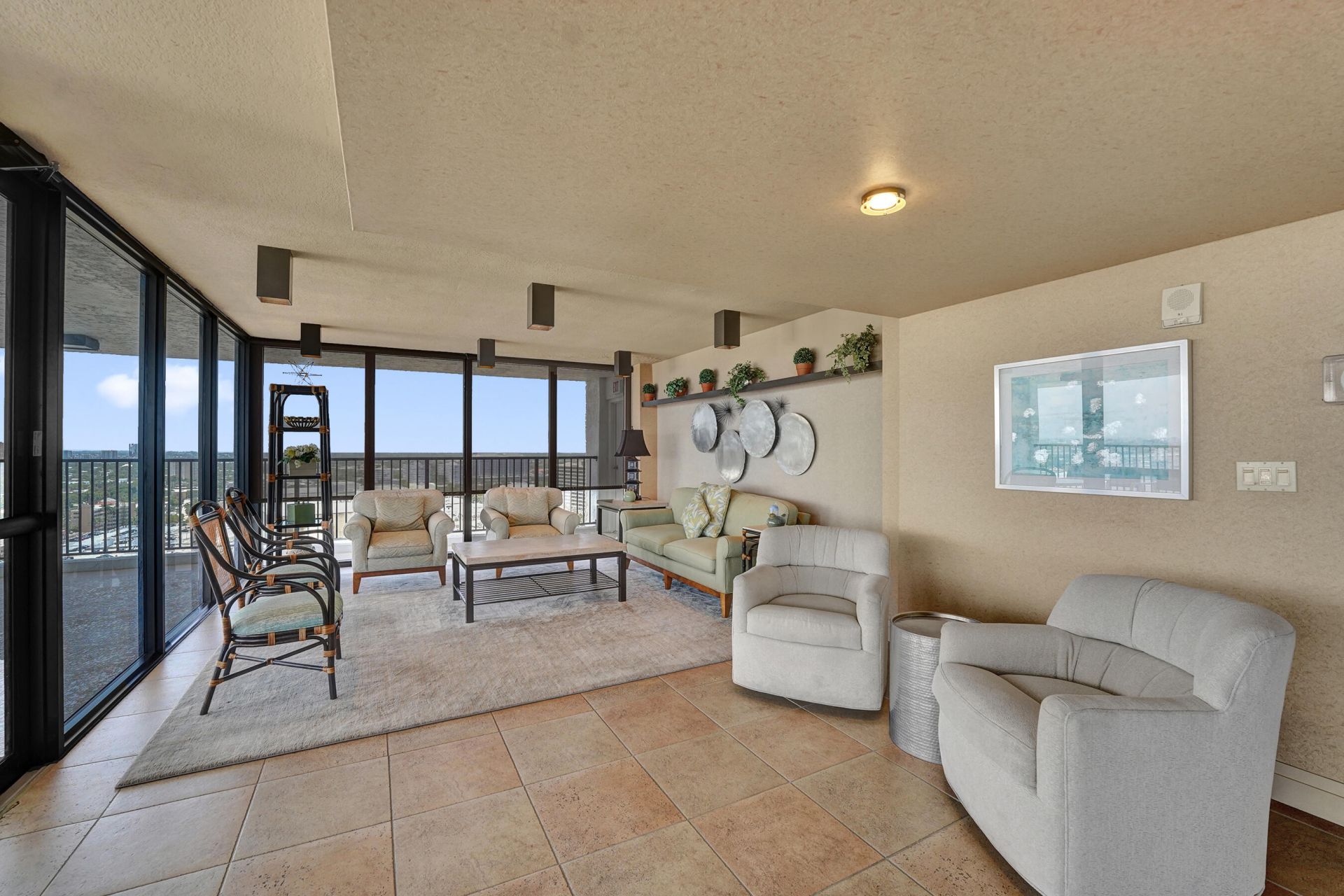 936 Intracoastal Drive, Unit 10e, Fort Lauderdale, FL 33304 Photo
