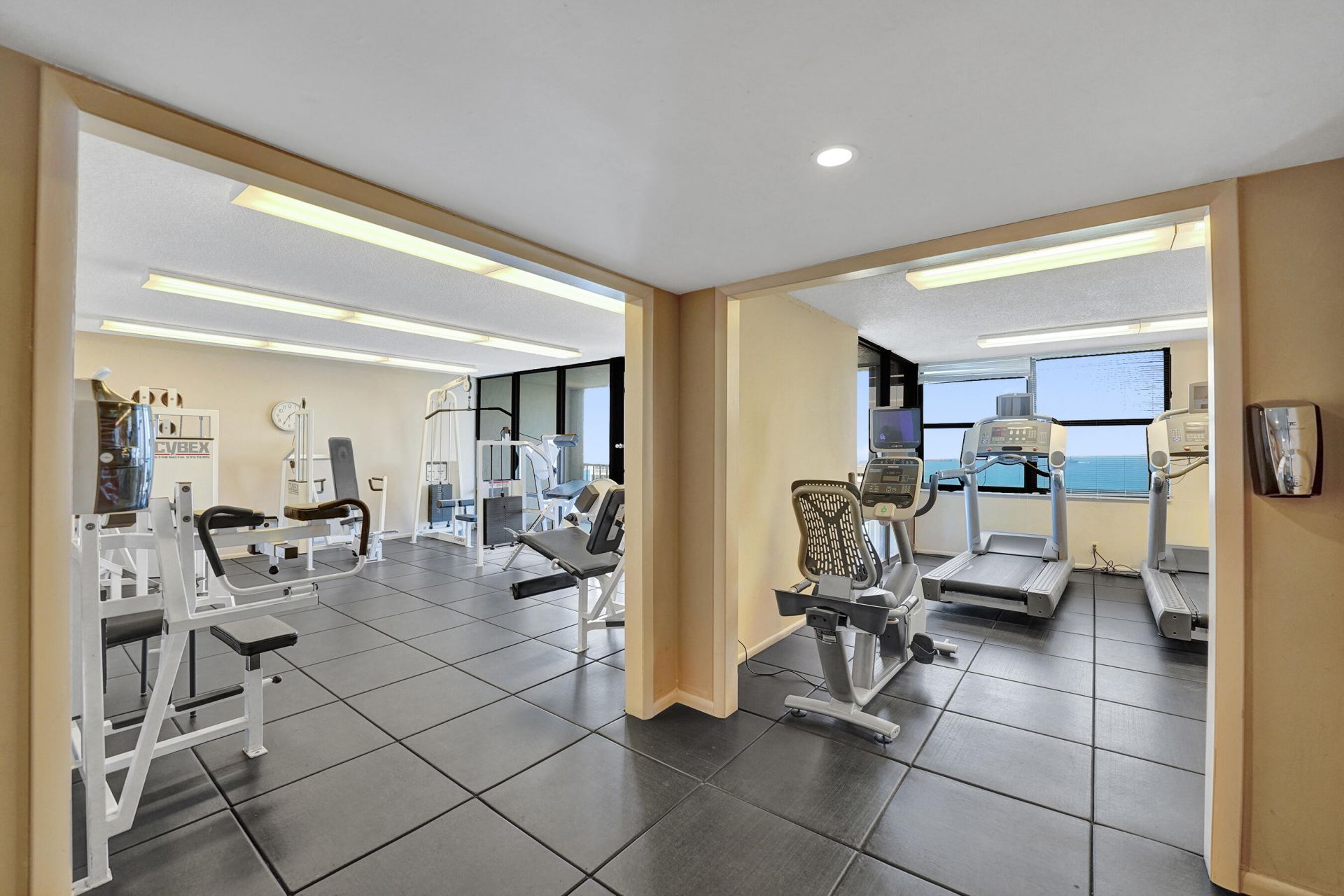 936 Intracoastal Drive, Unit 10e, Fort Lauderdale, FL 33304 Photo