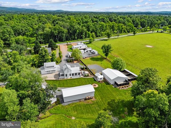 35321 SNAKE HILL ROAD, MIDDLEBURG, VA 20117