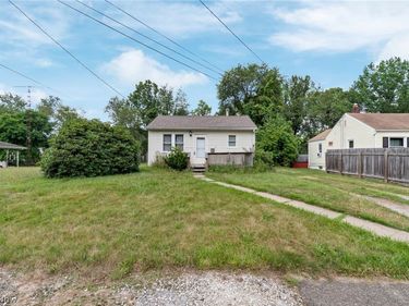 731 14th Street SE, Massillon, OH 44646
