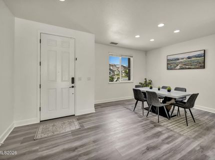 10677 Foxberry Park Drive, Reno, NV 89521 Photo
