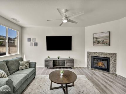 10677 Foxberry Park Drive, Reno, NV 89521 Photo