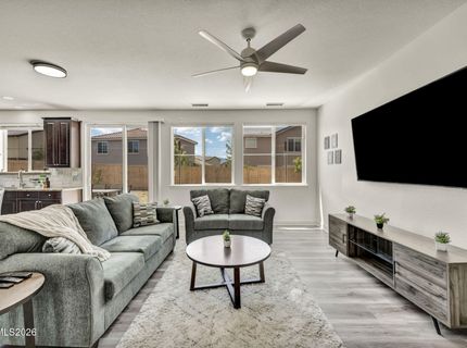 10677 Foxberry Park Drive, Reno, NV 89521 Photo