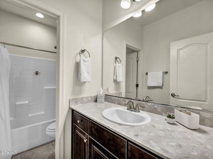 10677 Foxberry Park Drive, Reno, NV 89521 Photo