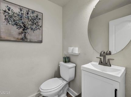 10677 Foxberry Park Drive, Reno, NV 89521 Photo