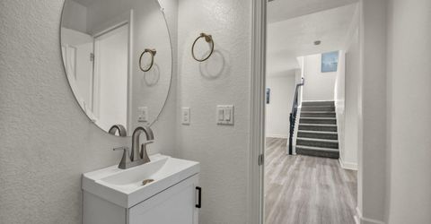 10677 Foxberry Park Drive, Reno, NV 89521 Photo