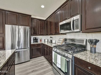 10677 Foxberry Park Drive, Reno, NV 89521 Photo