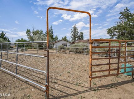 10750 Whitehawk Drive, Reno, NV 89508 Photo