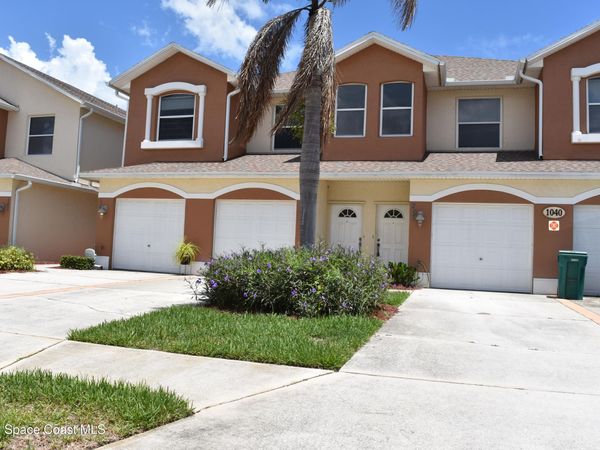 1040 Venetian Drive, Unit 203, Melbourne, FL 32904