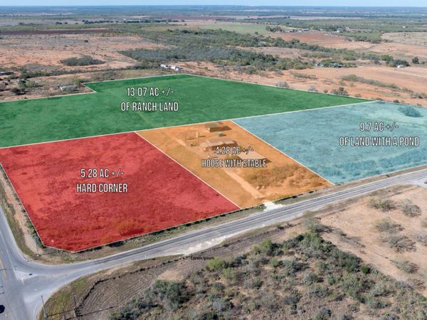 6286 FM 2146, Jourdanton, TX 78026