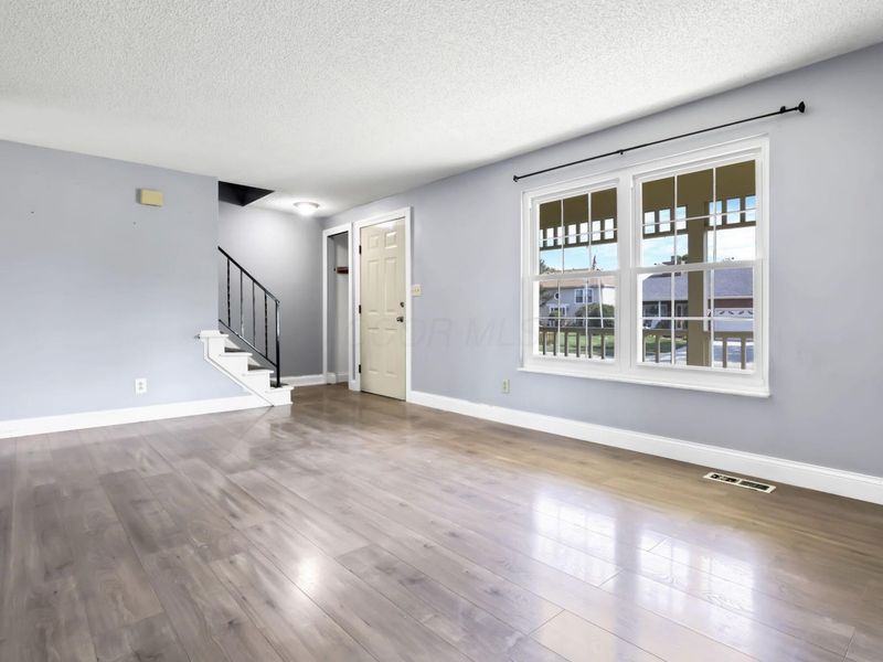 5892 Snowdrop Avenue, Galloway, OH 43119 Photo 5